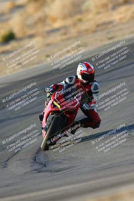 media/Oct-06-2024-Race Pace (Sun) [[d7d39ec7ad]]/1-Turn 10 (730am)/